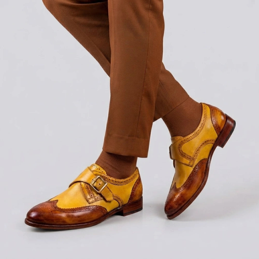 Chaussures à boucle en cuir marron et jaune pour hommes faites à la main