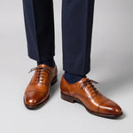 Men's elegant brown leather semi brogue oxford