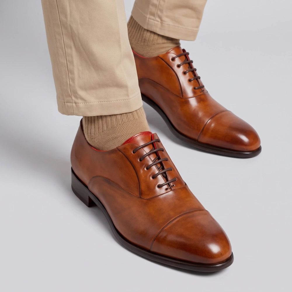 Men's elegant brown oxford in leather and red lining