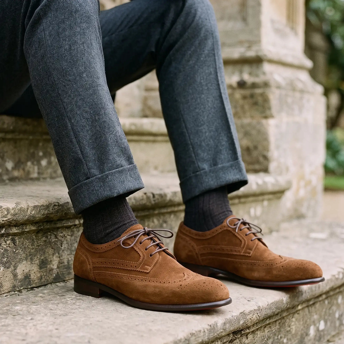 Elegant brown suede derby for men