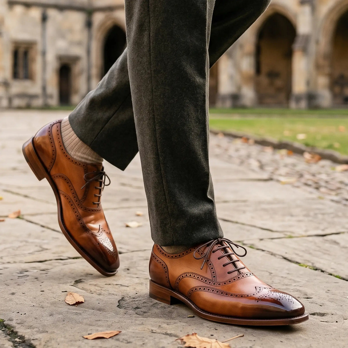 Men's Brown Leather Wingtip Brogue Oxford Shoes