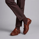 Mocassin homme en cuir tressé avec double boucle en rouge