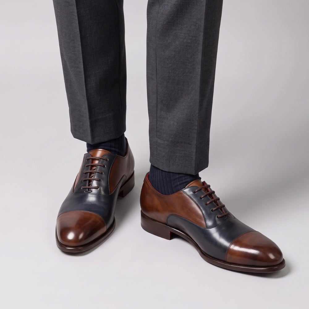 Dark brown and blue elegant men's oxford in leather and red lining