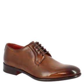 Men's handmade lace-up shoes in brandy leather