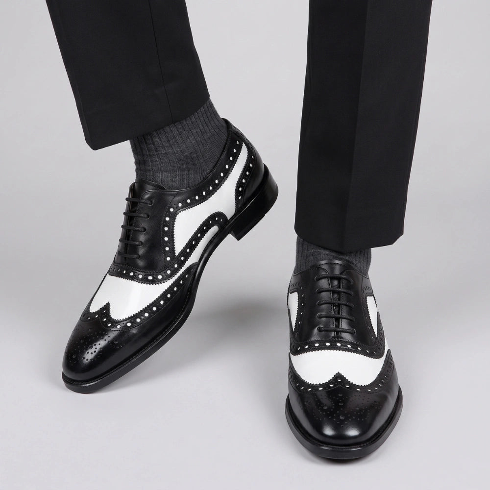 Spectator Wingtip Oxford - Black & White