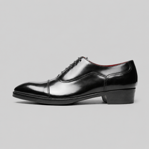 Captoe Oxford - Black in just €184.99