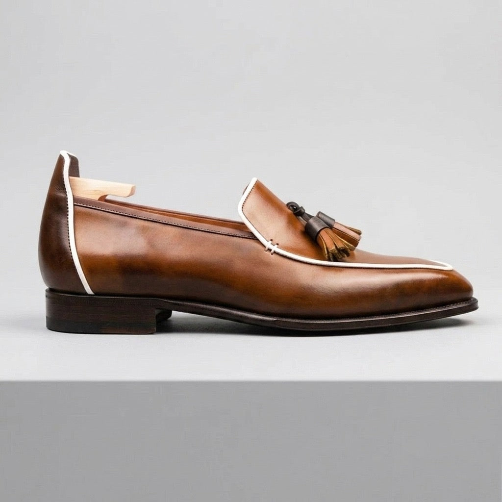 Braune Mokassin-Loafer aus Leder für Herren mit Quasten