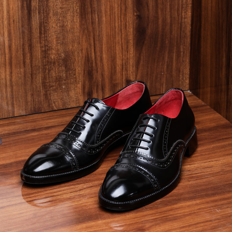 Classic Captoe Oxford - Black in just £190.99