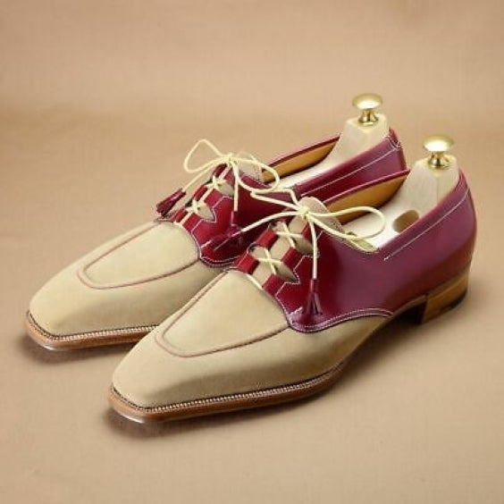 Beige und burgunderfarbene Abendschuhe aus Wildleder für Herren