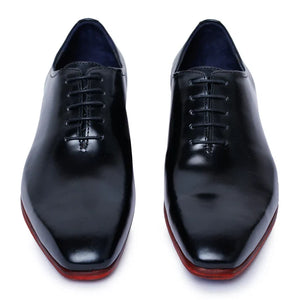 Wholecut Oxford - Black in just £184.99