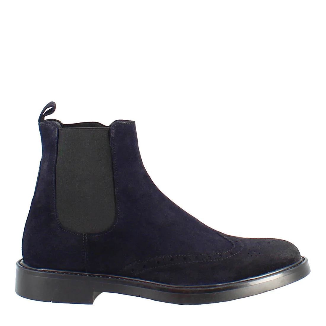 Chelsea boot in blue suede with rubber sole in just €205.00