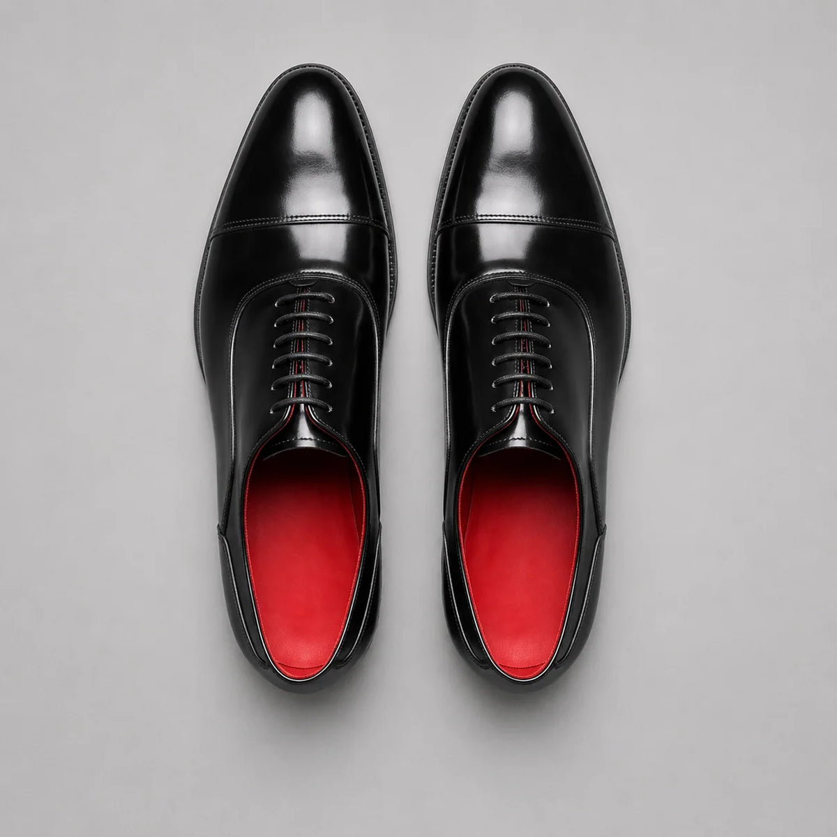 Captoe Oxford - Black in just £184.99