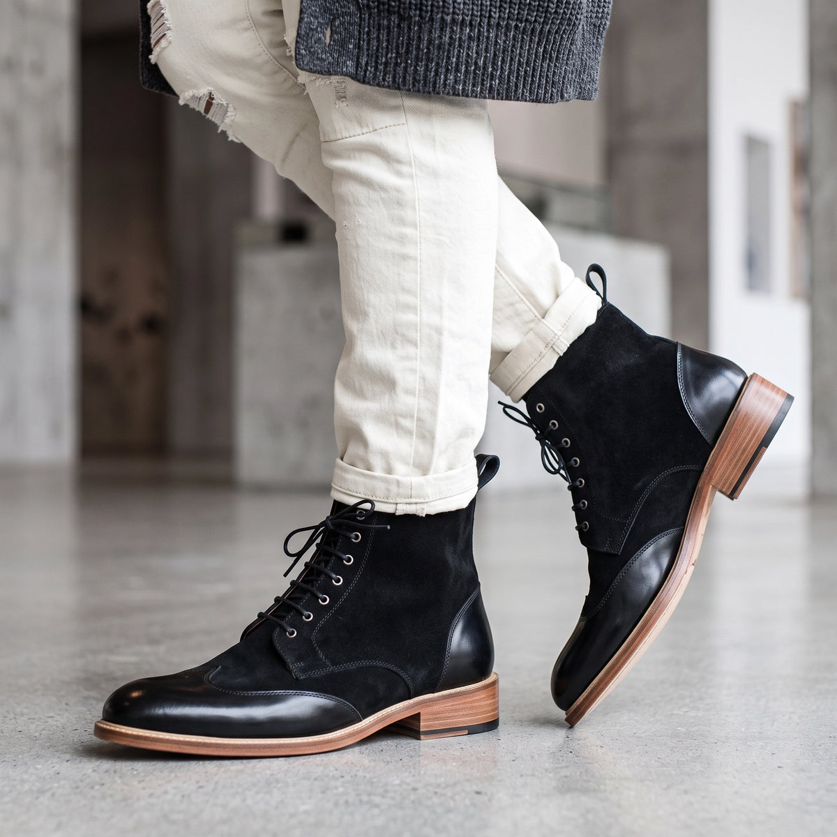 Men's Black Leather & Suede Ankle High Casual Boots