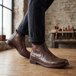 Bottines classiques pour hommes en cuir marron foncé faites à la main