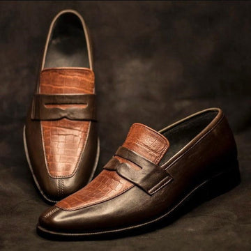 Braune Pennyloafer aus Alligatorleder für Herren